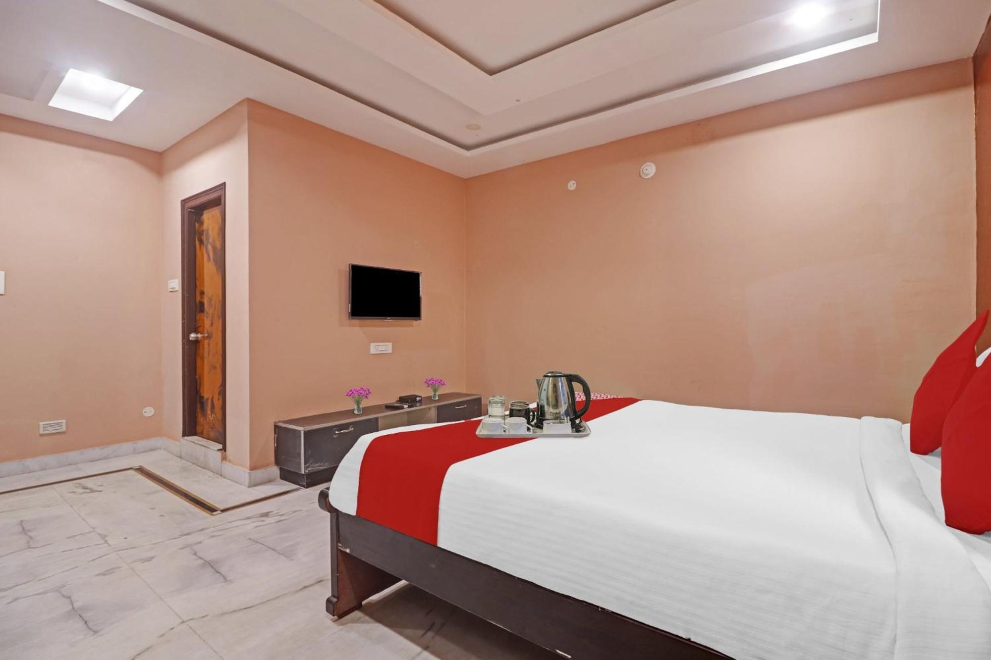 Hotel O Royal Stay Near Mantra Mall Haidar Sahibguda Exterior foto